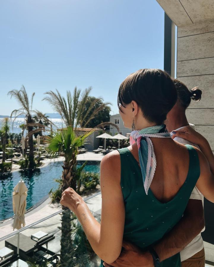 Deluxe Double Room with Balcony and Sea View