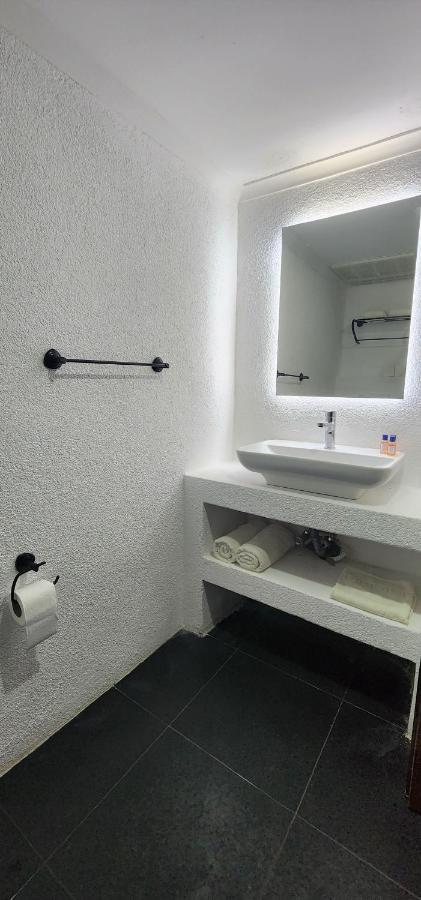 Deniz Manzaralı Standart Oda