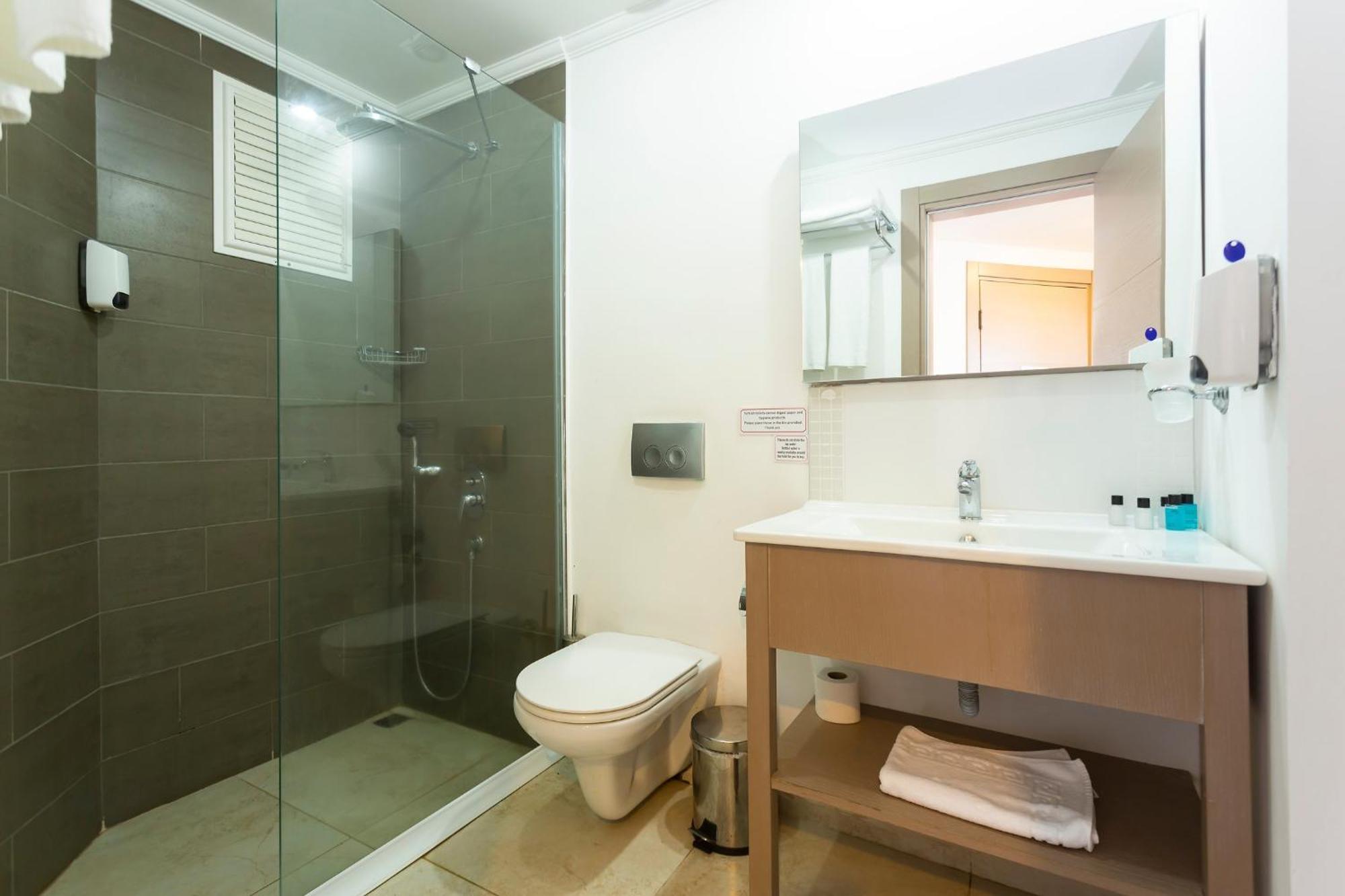Standard Triple Room,1662478579:JPEG