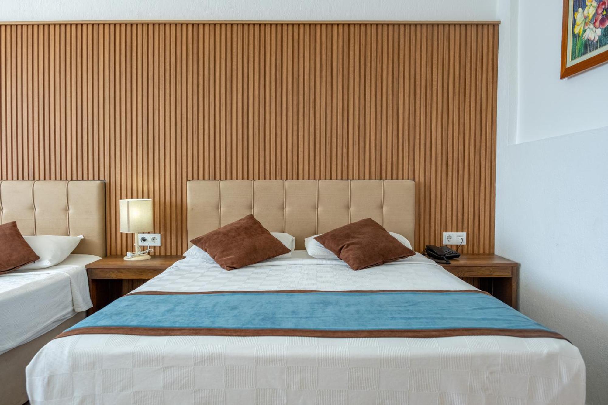 Double Room Balcony Sea View