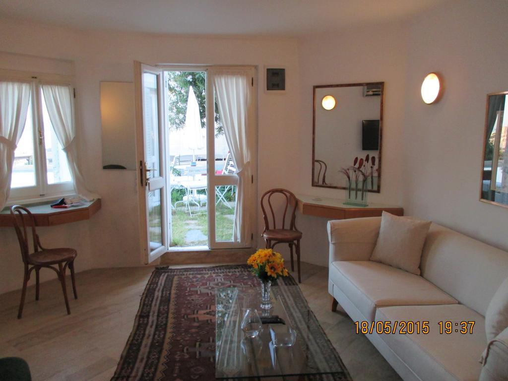Suite a Bordo Piscina