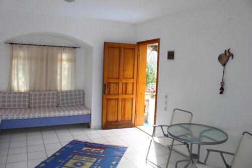 Suite with Garden View