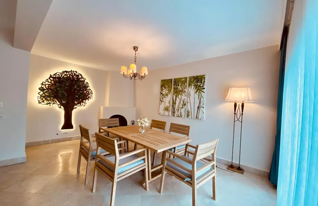 Dozo Suites-1