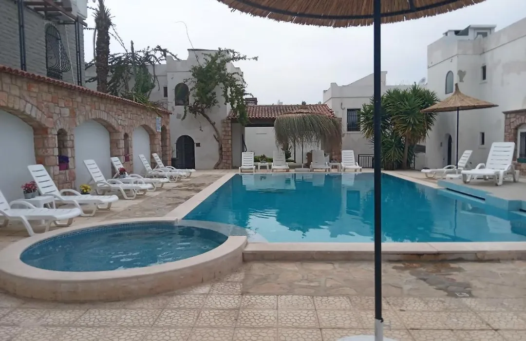 Dolphin Residences Jardin 2-1