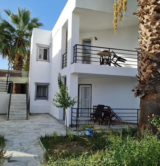 Kent Apartments-1