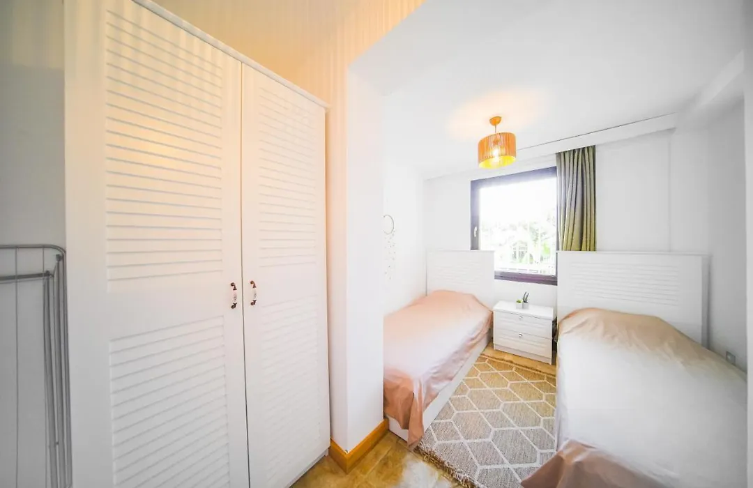 Honeymoon Loft With Jacuzzi Perfect For Couples-1