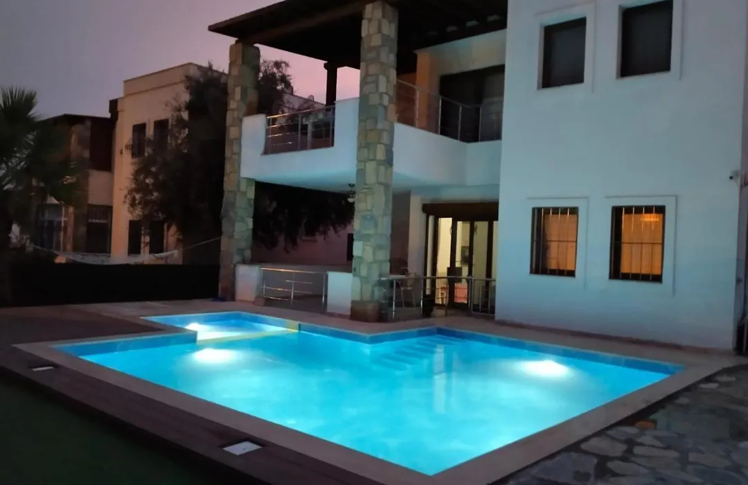 Two-Bedroom Flat At Central Bodrum-1