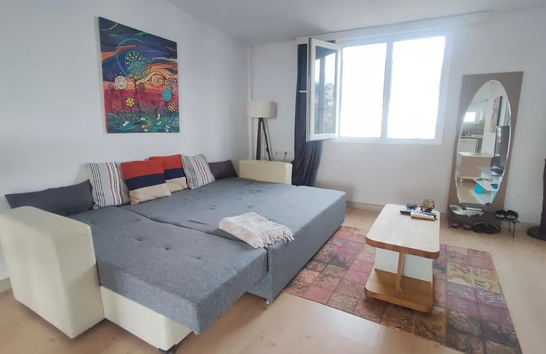 Central, Cozy, 15 Min Walk To The Beach, Fast Wi-Fi, Free Parking, 4Ppl-1
