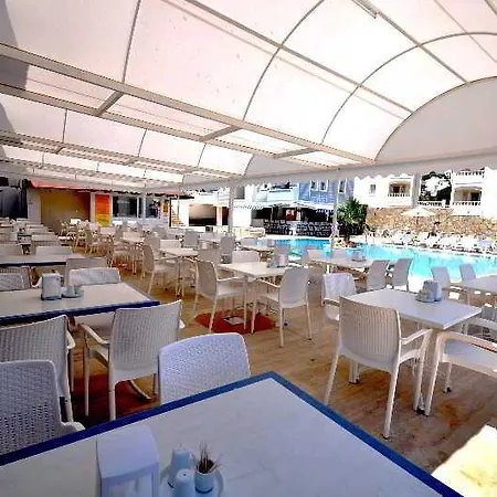 Sunpoint Suites Hotel-2