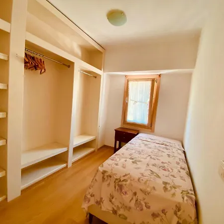 Dozo Suites-3