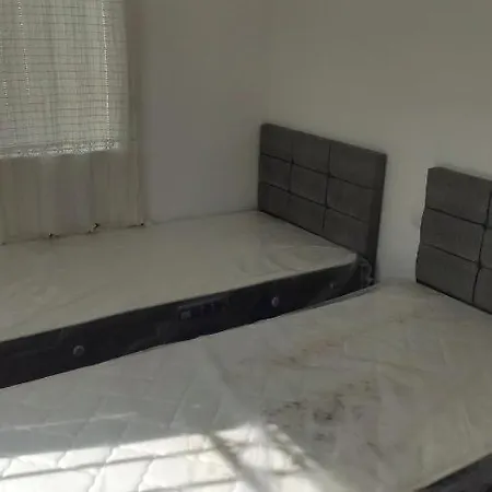 Kent Apartments-2