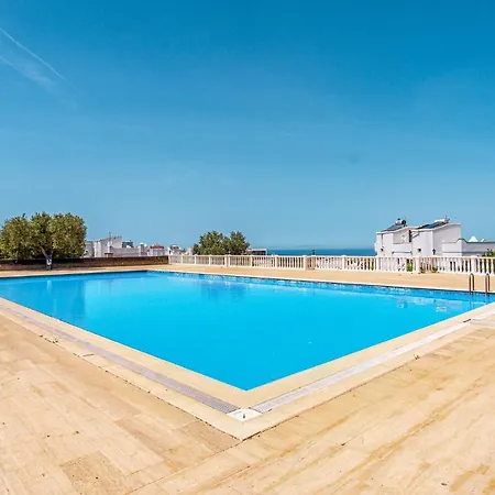 Spacious 3Br Family Villa With Private Beach-2