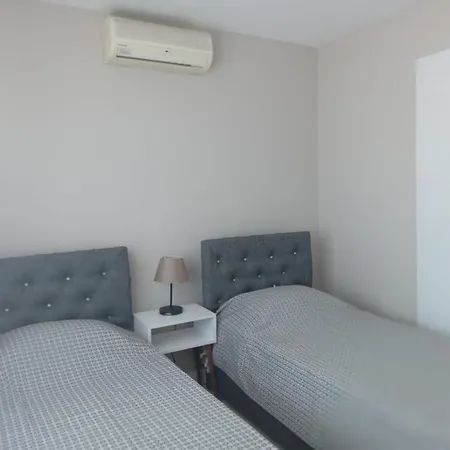 Dolphin Residences Jardin 2-2