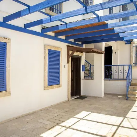 1 Bedroom Central House In Bodrum-3