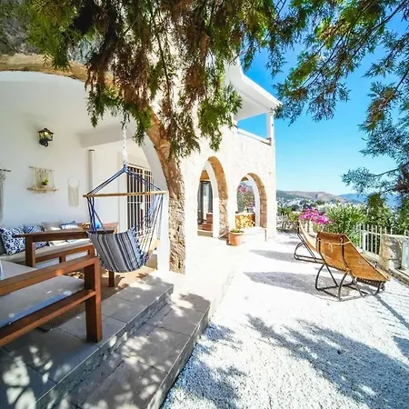 Stunning Villa In Bodrum With Jacuzzi Bodrum-2