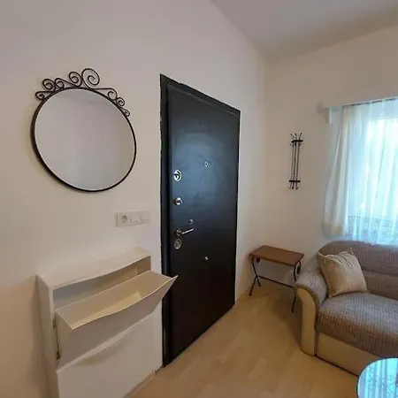 Cofortable Sweet Flat-2