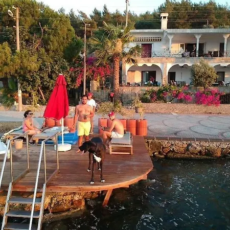 Bodrum'Da Oezel Iskeleli 4+1 Yali Dairesi-2