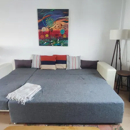 Central, Cozy, 15 Min Walk To The Beach, Fast Wi-Fi, Free Parking, 4Ppl-3