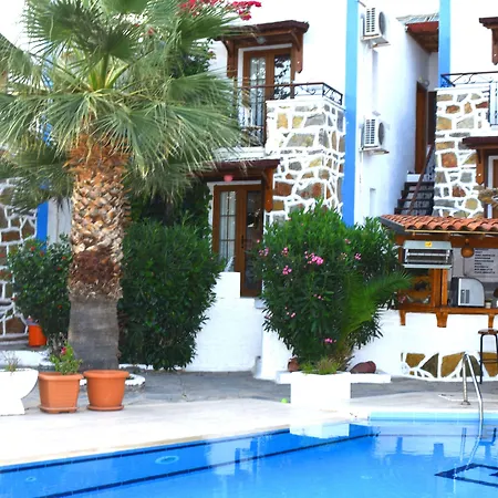 Dasis Hotel Suites-2