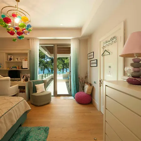 Vhillas Private Luxury Villa Azur-2