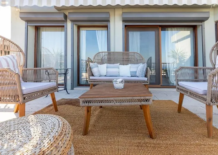 Bodrum Mansion In Riviera che accetta animali
