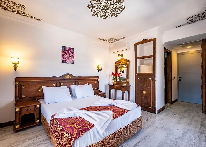 Costa Bitezhan Beach Hotel